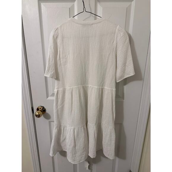 C&C California White Shift Dress - Picture 5 of 5